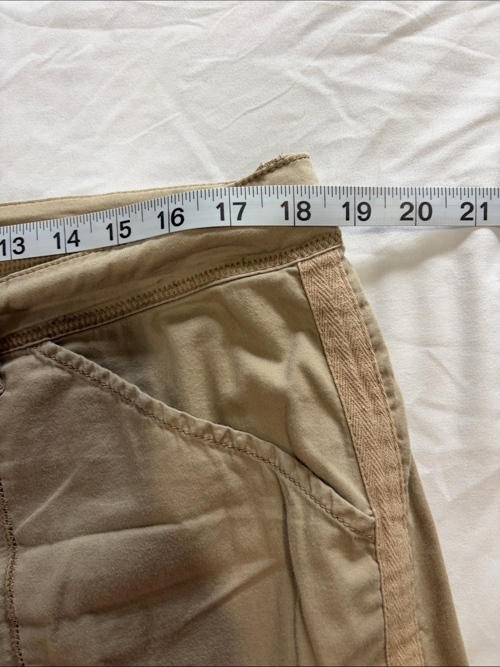 Time & Tru Beige Cargo Capris with Utility Pockets - Picture 5 of 11